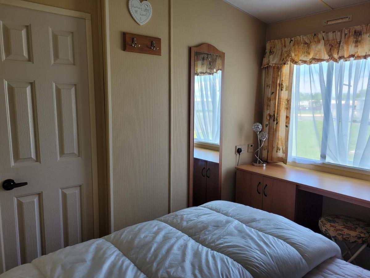 6 Berth On Millfields Apartment Ingoldmells Exterior photo