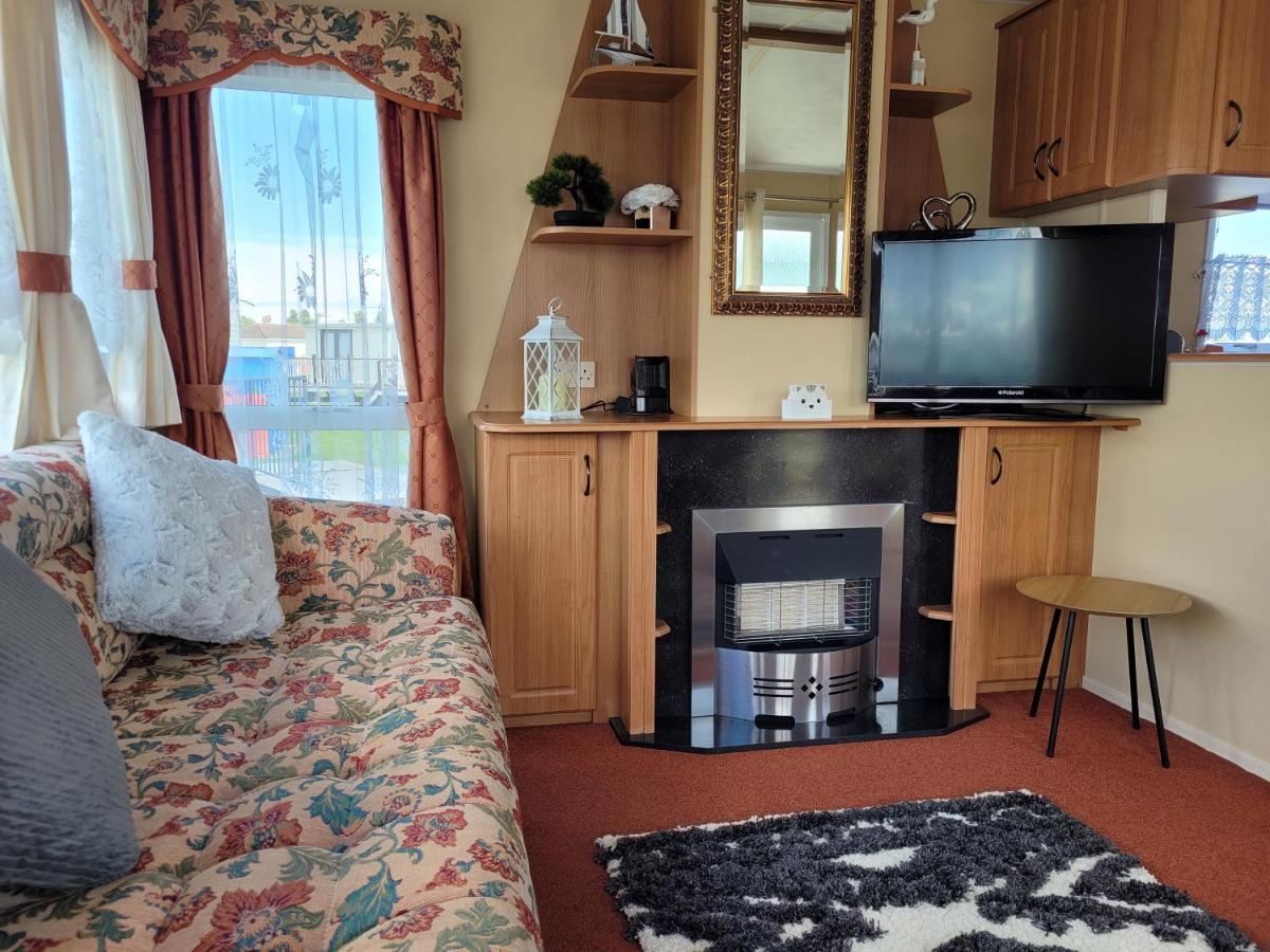 6 Berth On Millfields Apartment Ingoldmells Exterior photo